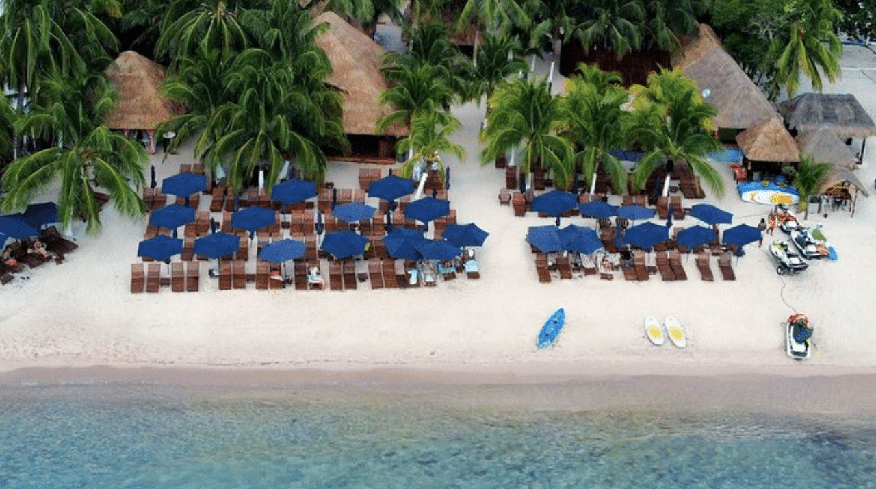 Beach Clubs In Cozumel | A Complete List (2024