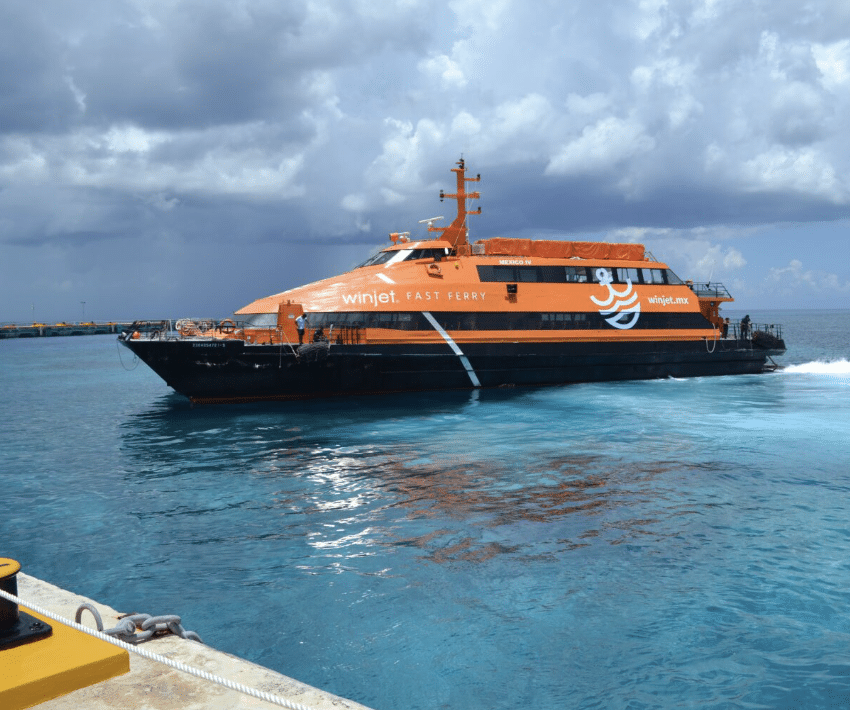 Winjet Passenger Ferry to Cozumel