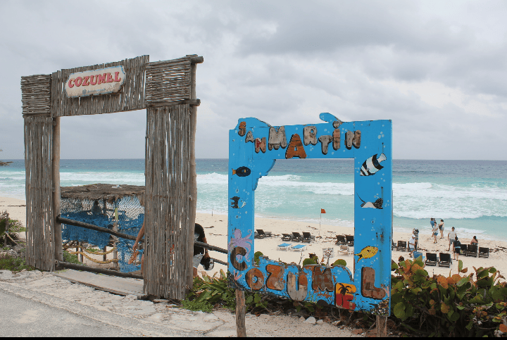 Image of entrance to Cozumel San martin beach