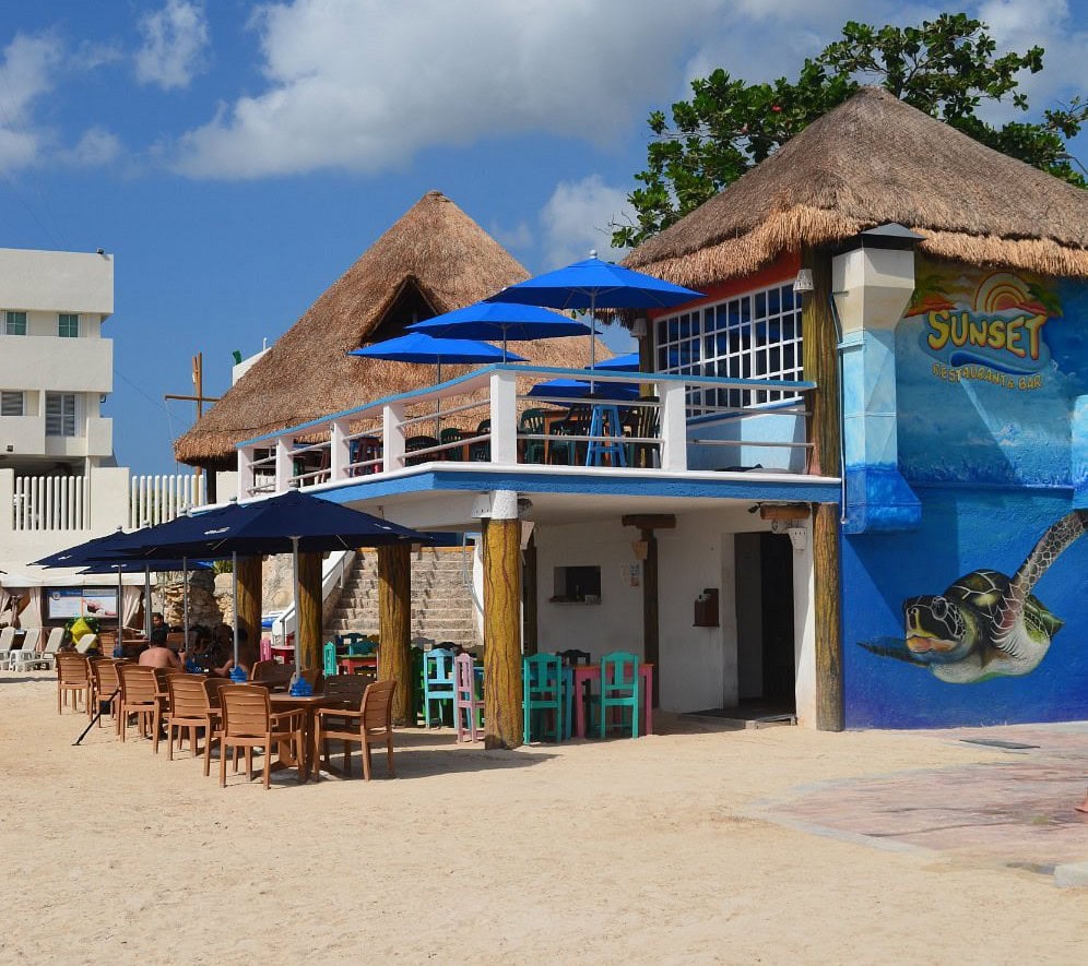 The outside of sunset bar and grill in Cozumel mexico